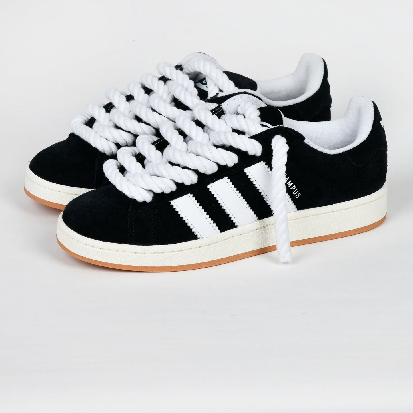 Adidas Originals Junior Campus 00S Black with rope laces Sneaker