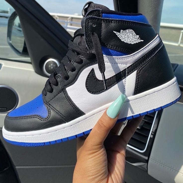 Nike Air Jordan 1s high top