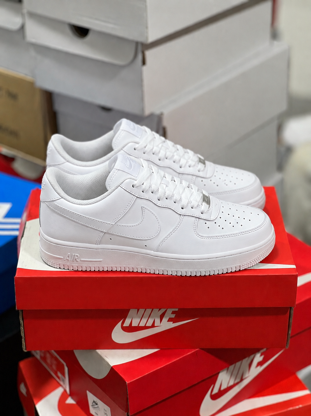 NIKE AIR FORCE 1’s