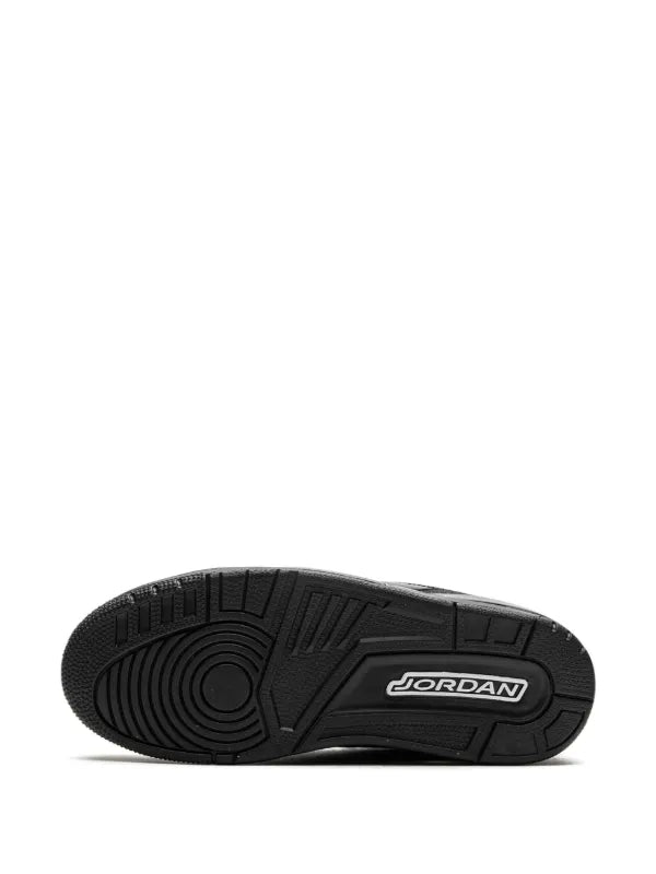 Air Jordan 3 Retro black cat