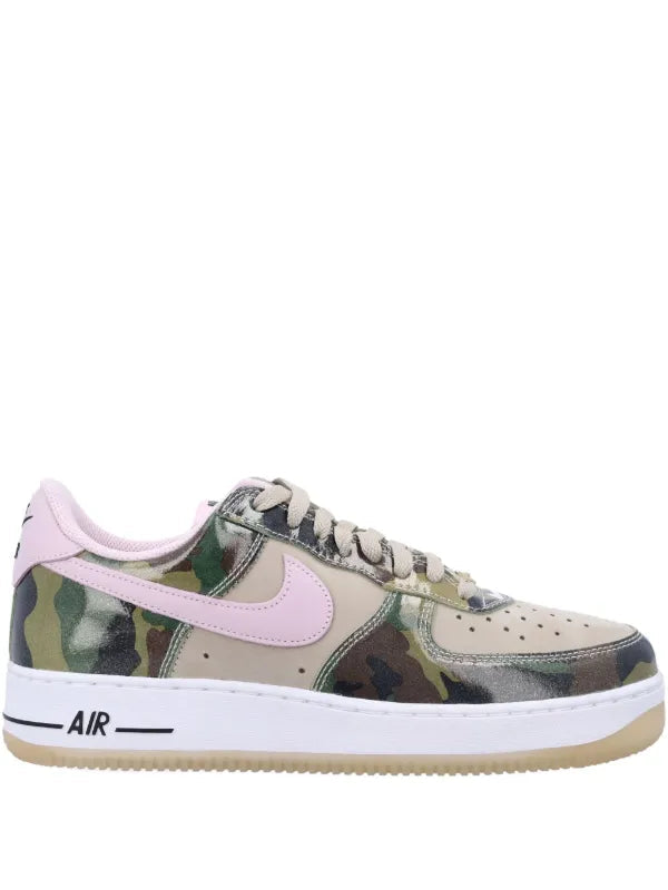 AIR FORCE 1 LOW CAMO PATENT LEATHER RETRO