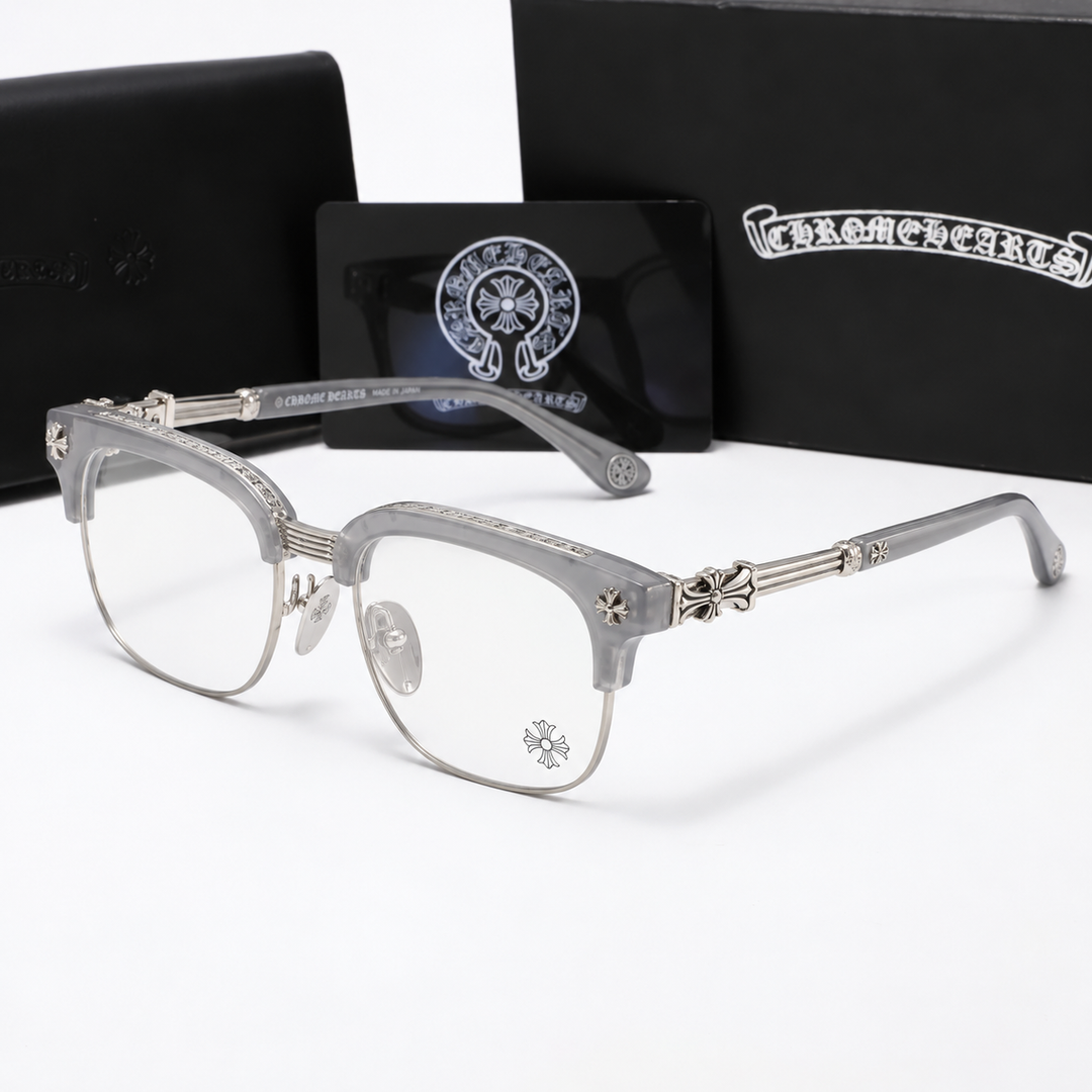 Chrome heart glasses - Grey & silver badges