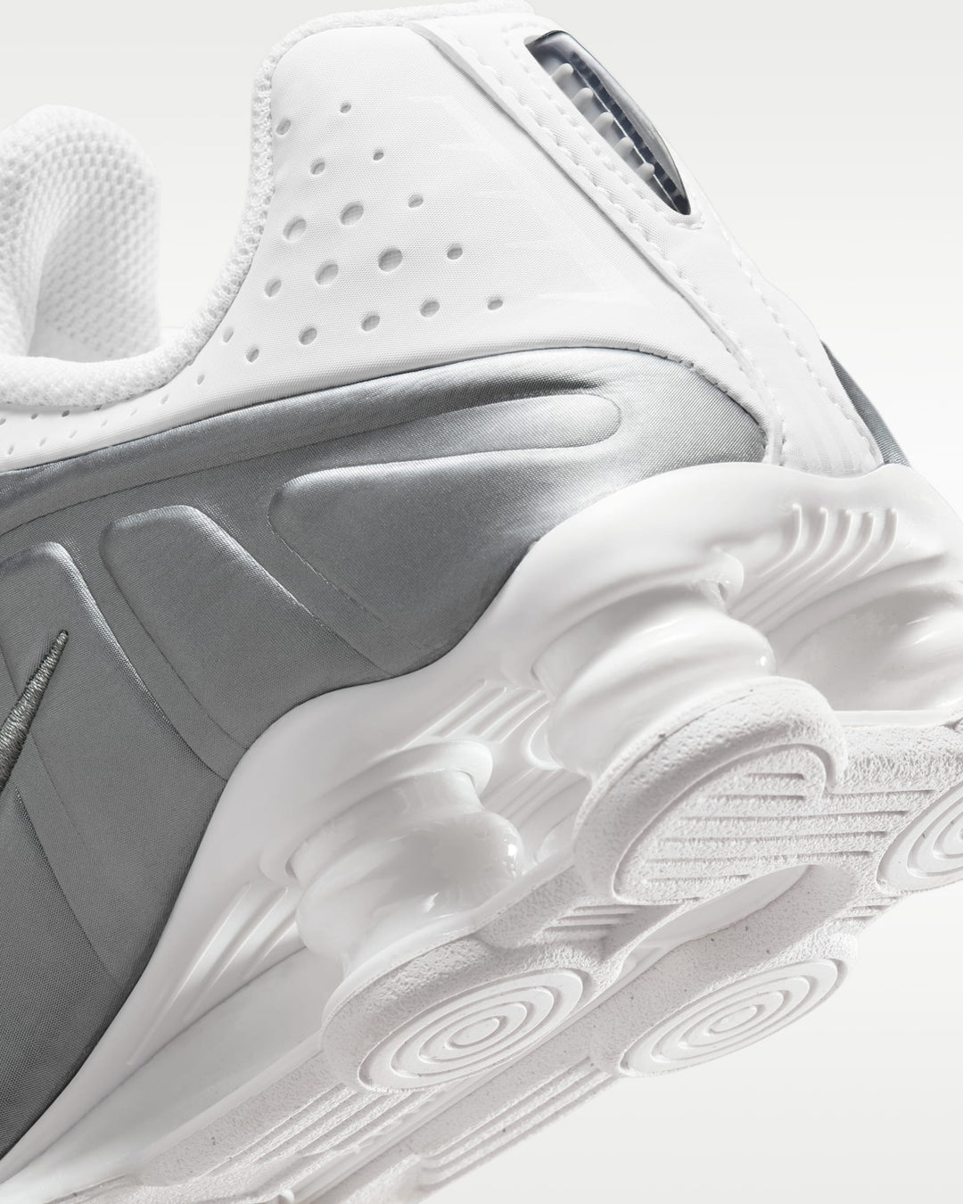 Nike Shox R4