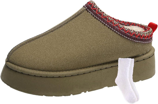 Winter Women Platform Boots x Free Nike socks