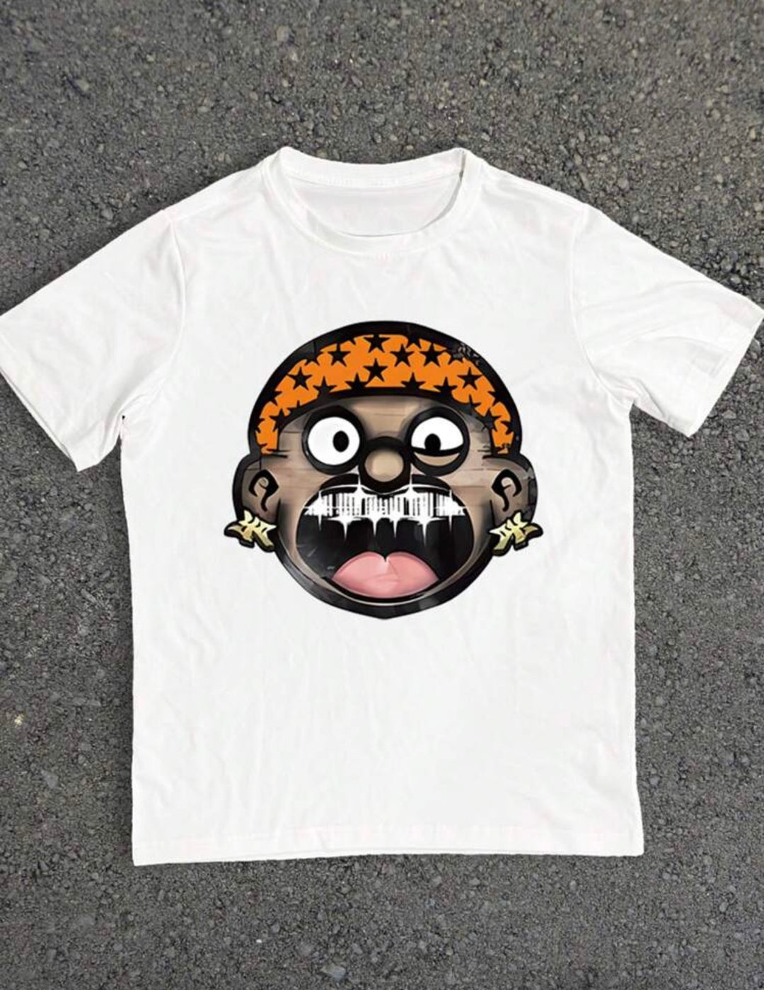 CARTOON FACE GRAPHIC TEE