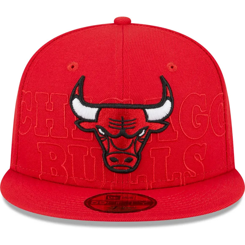 New Era Flat Brim 59FIFTY Chicago Bulls NBA Red Fitted Cap