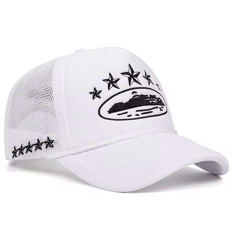 CORTEIZ ALCATRAZ TRUCKER HAT WHITE / BLACK
