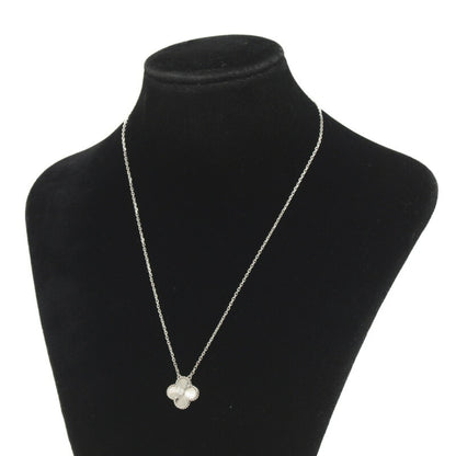Sliver  Clover Stainless Steel Necklace – A Statement of Elegance