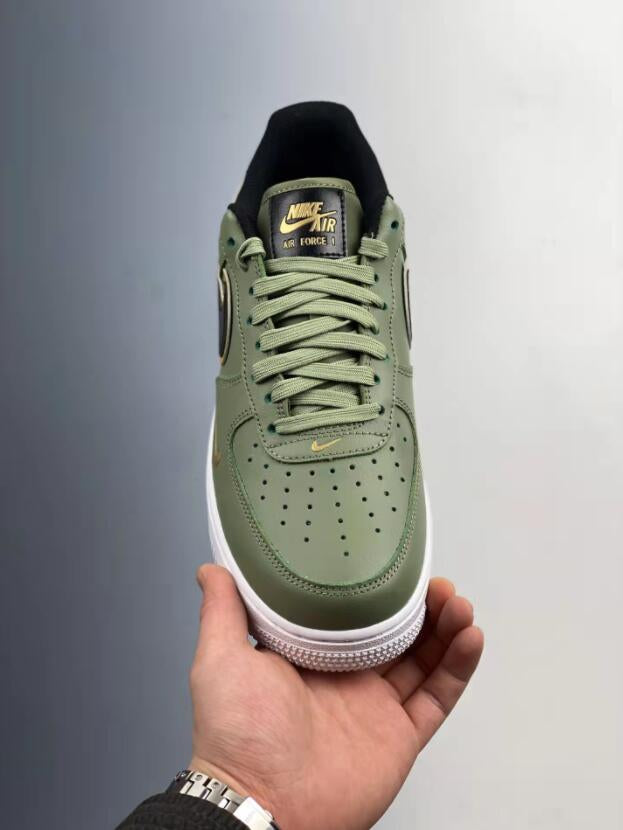 Nike Air Force 1 green