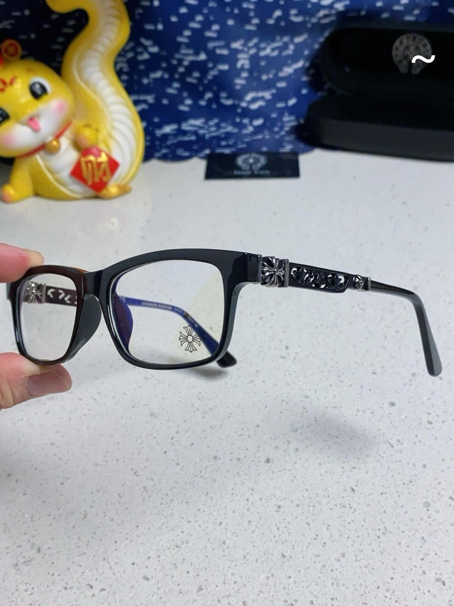Chrome heart glasses - black  & black badges