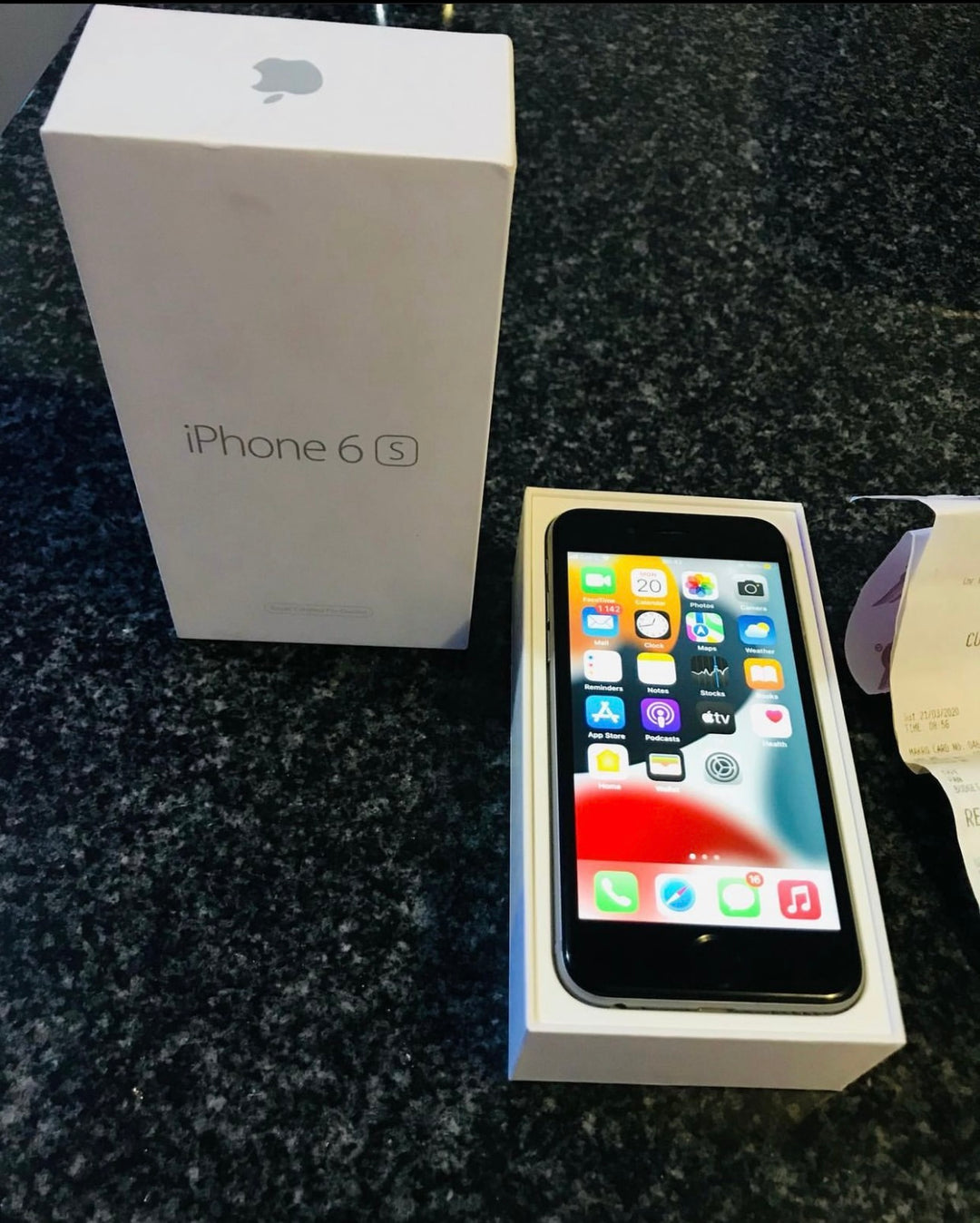 Preowned iPhone 6s (64GB/128GB)