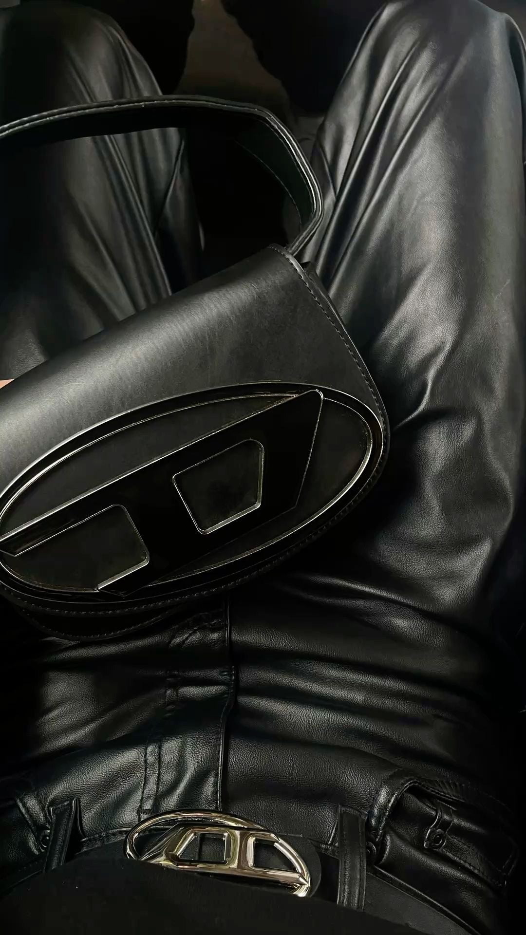 Diesel hand bag - Black