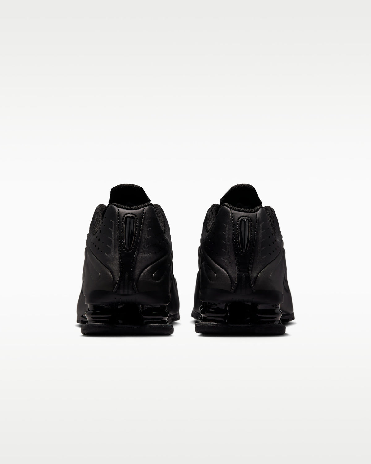 Nike Shox R4