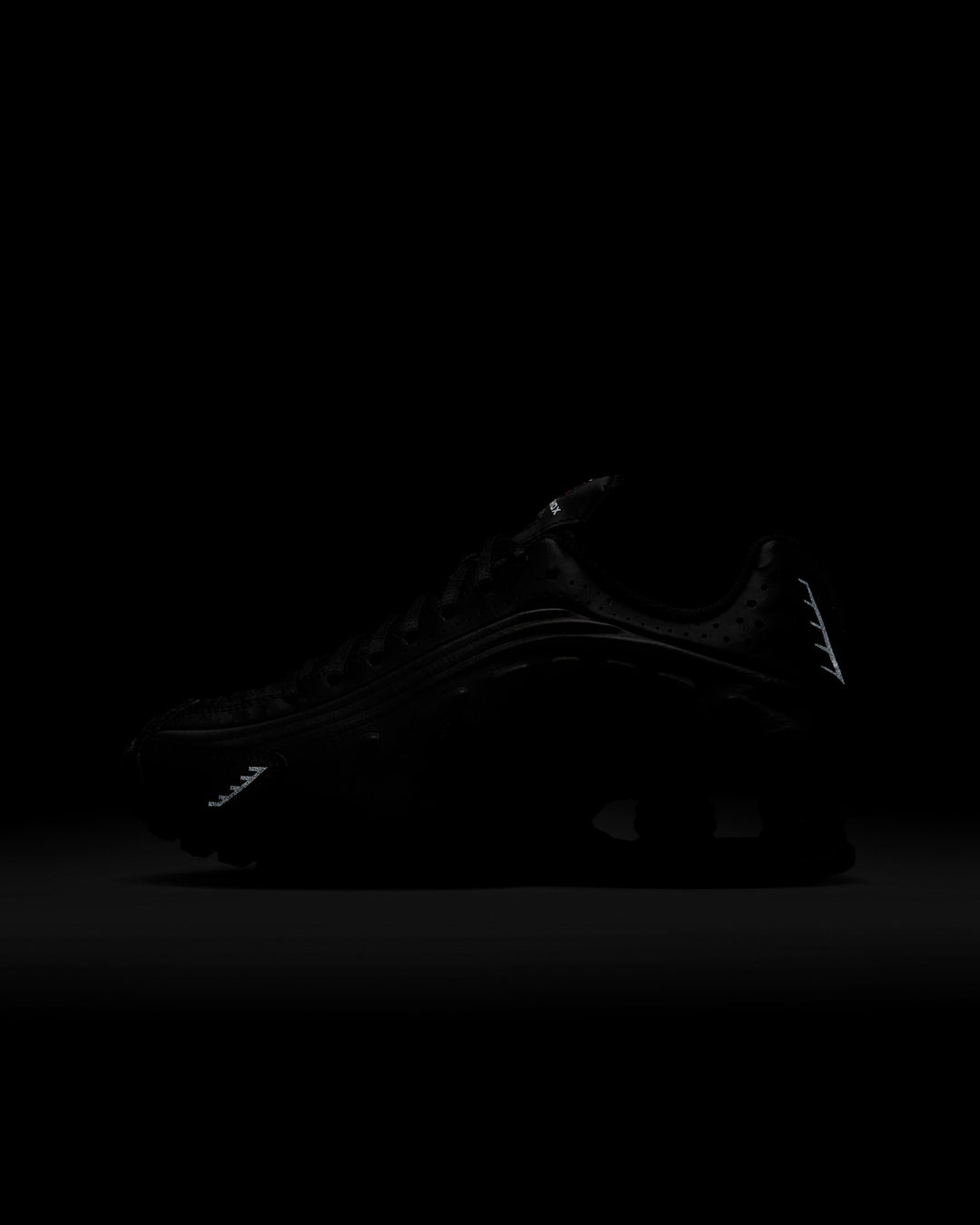 Nike Shox R4