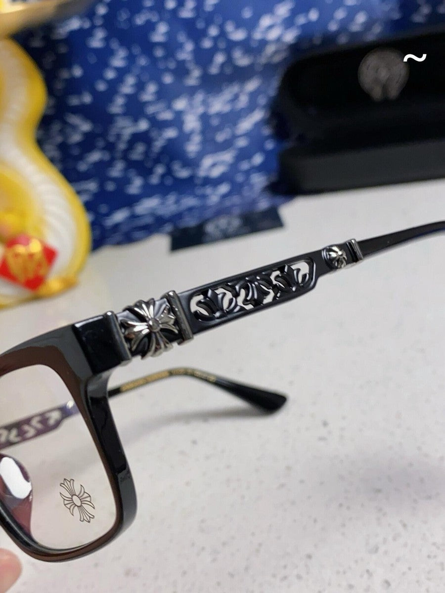 Chrome heart glasses - black  & black badges