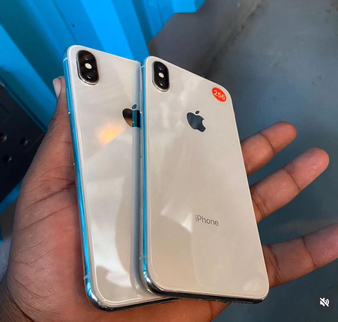 iphone X (64GB/128GB) & 256GB when available