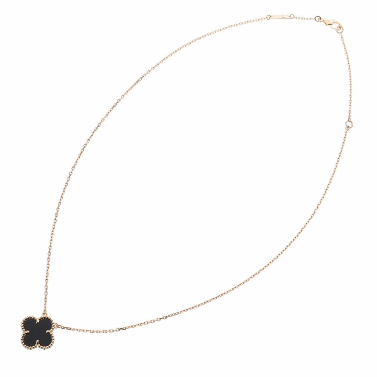 Midnight Clover Stainless Steel Necklace – A Statement of Elegance