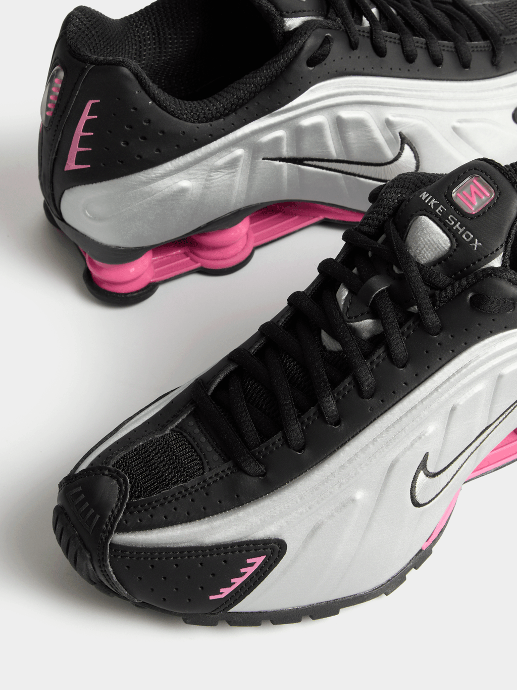 Nike Women's Shox R4 Black/Silver/Pink Sneaker