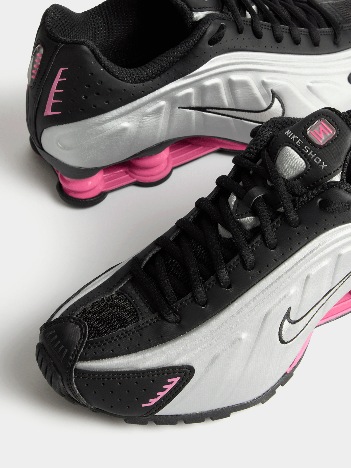 Nike Women's Shox R4 Black/Silver/Pink Sneaker